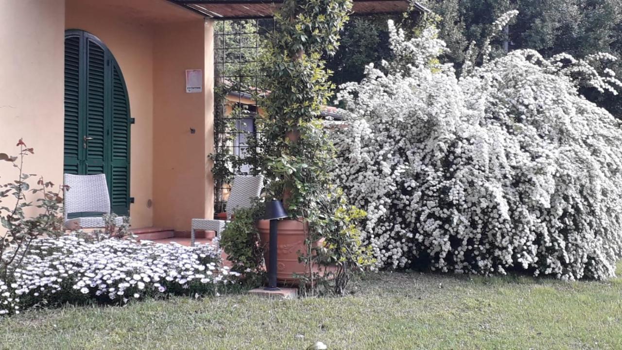 Casa Vacanze Casa Italia Lamporecchio Exteriör bild